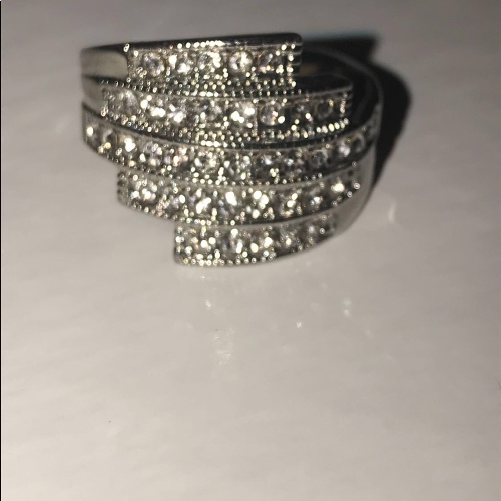 Silver ring with 5 stacks of CZ diamonds